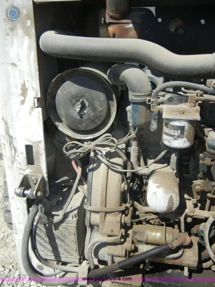 image for item D4020 2006 Bobcat T300 Turbo tracked skid steer