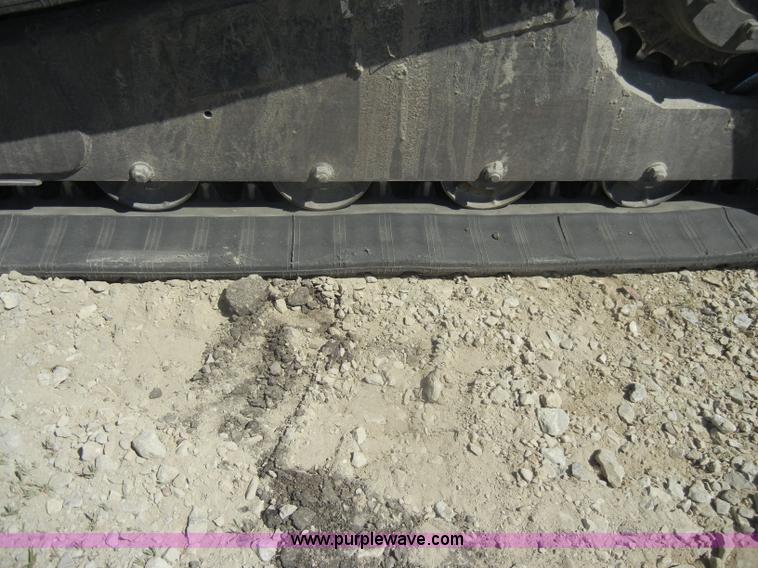 image for item D4020 2006 Bobcat T300 Turbo tracked skid steer