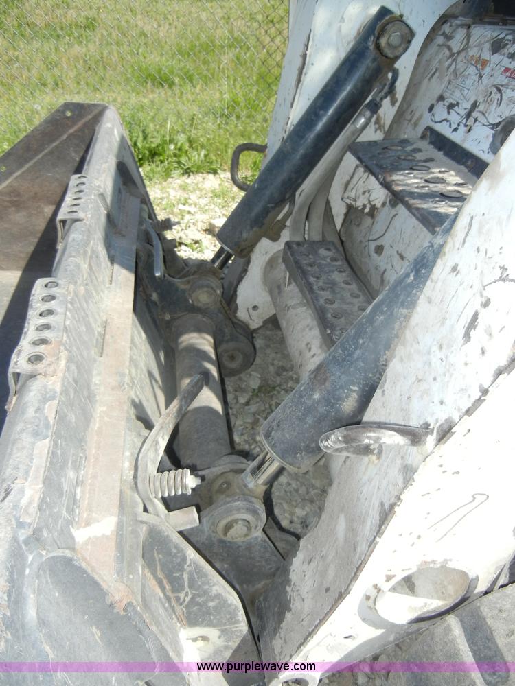 image for item D4020 2006 Bobcat T300 Turbo tracked skid steer