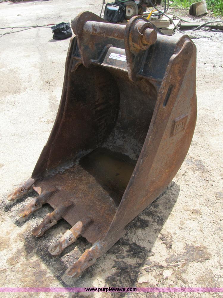 image for item D9444 Caterpillar 24" backhoe bucket