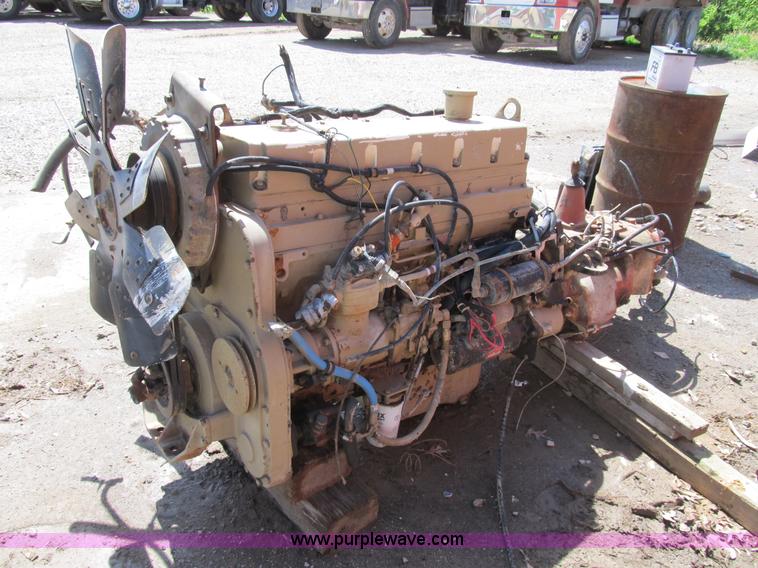 image for item D9448 1989 six cylinder LTA10 Cummins Diesel Engine