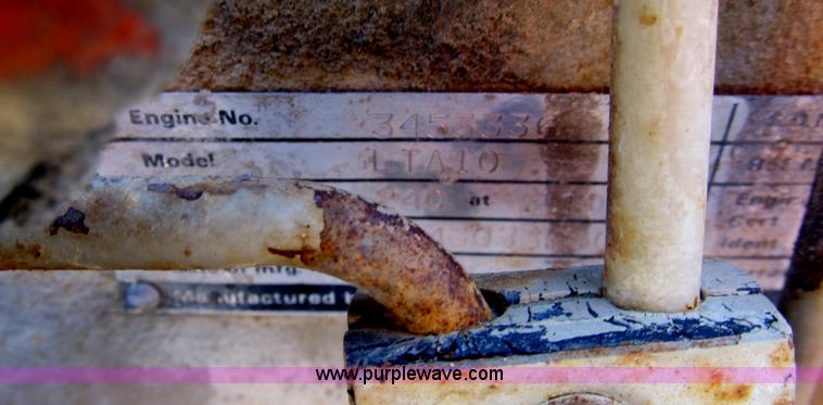 image for item D9448 1989 six cylinder LTA10 Cummins Diesel Engine