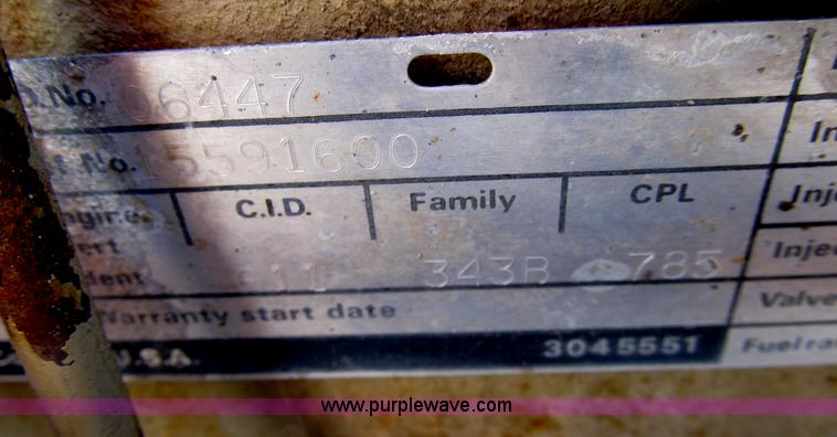 image for item D9448 1989 six cylinder LTA10 Cummins Diesel Engine