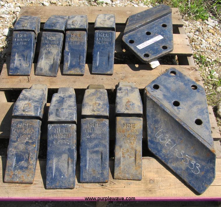 SBIC E1613027 excavator bucket teeth and shanks with side cutters in