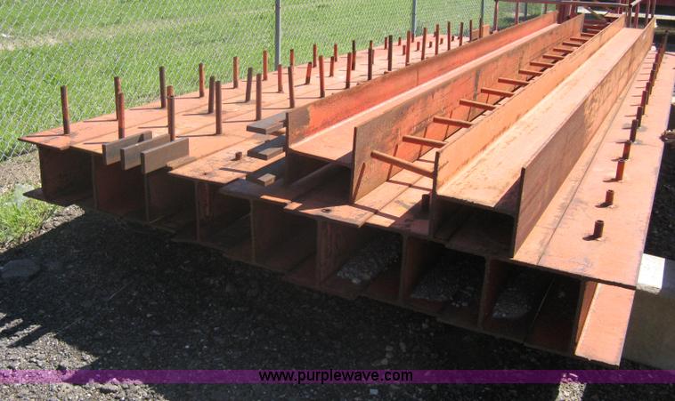 image for item G9830 (11) H-beams with bridge work welded-on spacing dows