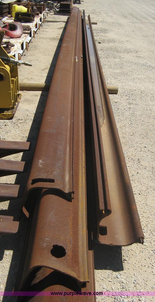 image for item G9853 Assorted steal sheeting corners