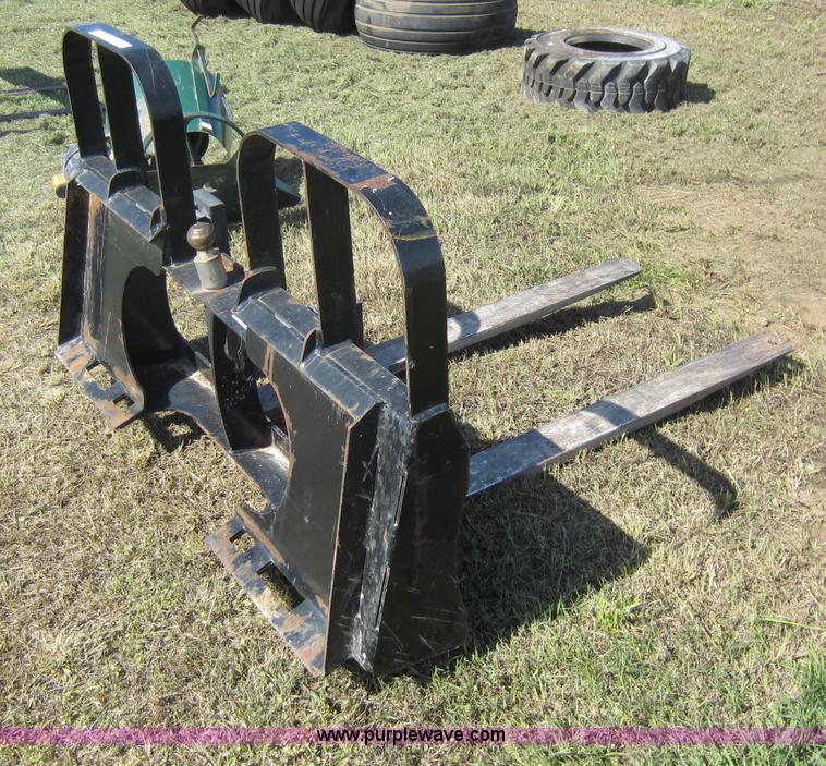 image for item V9049 HLA skid steer forks