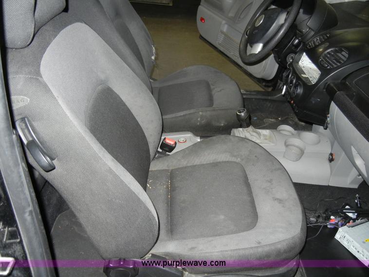 image for item D4043 1998 Volkswagen Beetle Non-repairable certificate, parts only