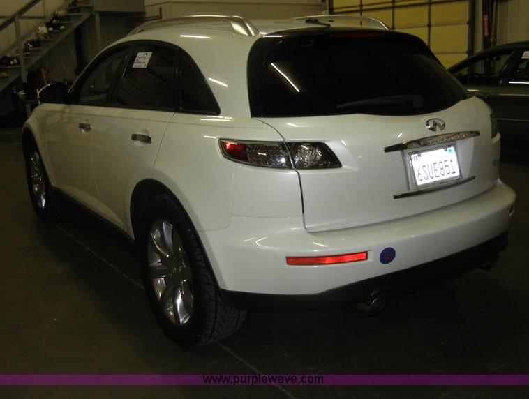 image for item D4045 2005 Infiniti FX45 SUV Non-repairable certificate, parts only