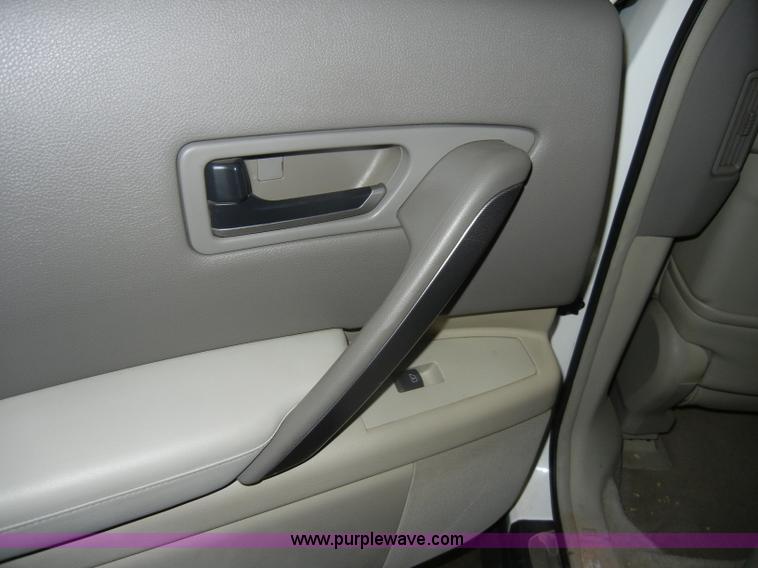 image for item D4045 2005 Infiniti FX45 SUV Non-repairable certificate, parts only