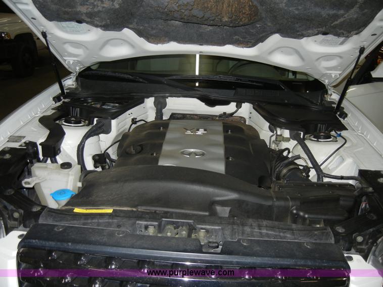 image for item D4045 2005 Infiniti FX45 SUV Non-repairable certificate, parts only