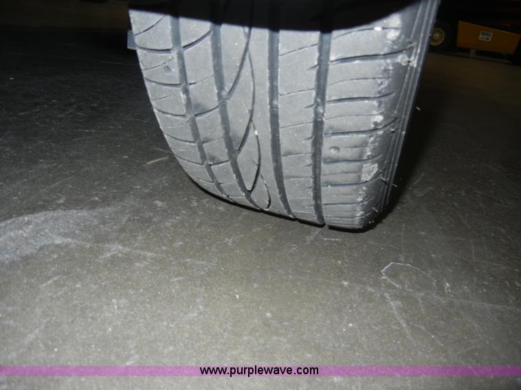 image for item D4046 2004 Chevrolet Aveo LS