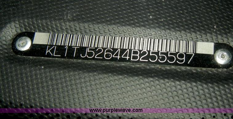 image for item D4046 2004 Chevrolet Aveo LS