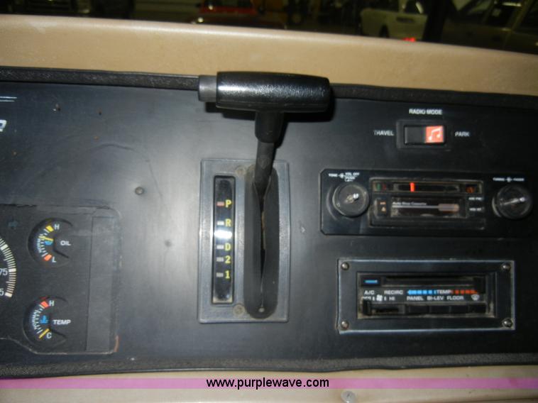 image for item D4048 1991 Ford Flair Fleetwood RV