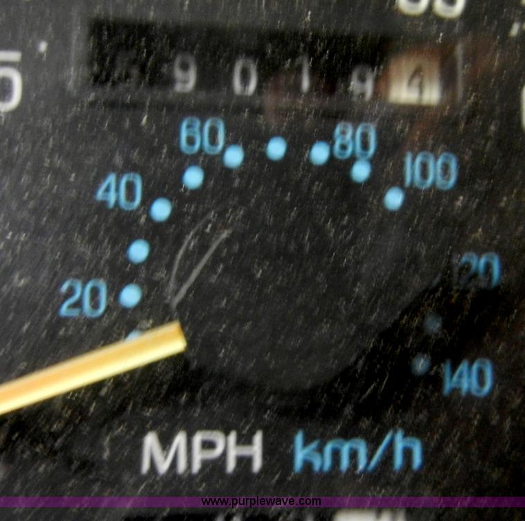 image for item D4048 1991 Ford Flair Fleetwood RV