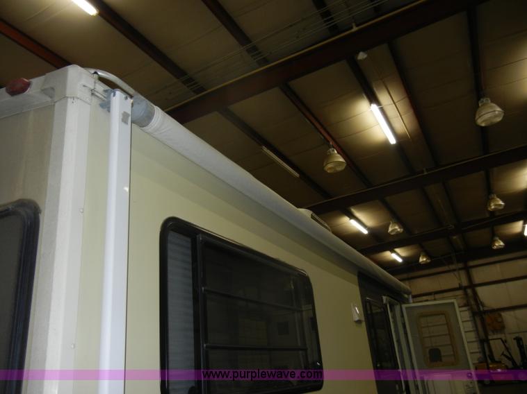 image for item D4048 1991 Ford Flair Fleetwood RV