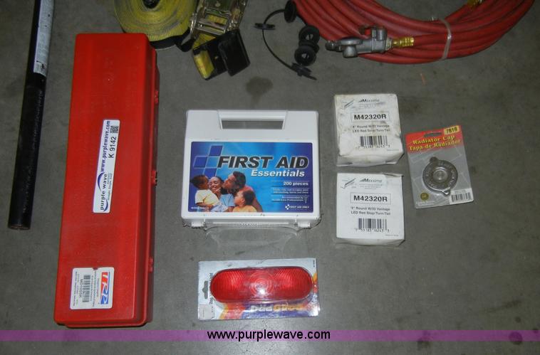 image for item K9142 Assorted items