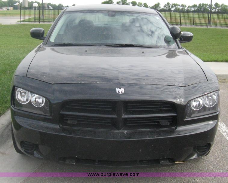 image for item A6325 2009 Dodge Charger police car