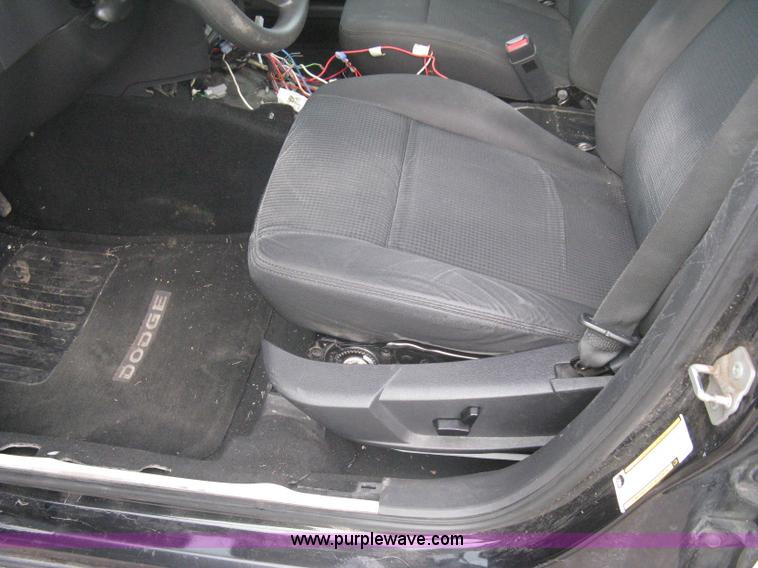 image for item A6325 2009 Dodge Charger police car