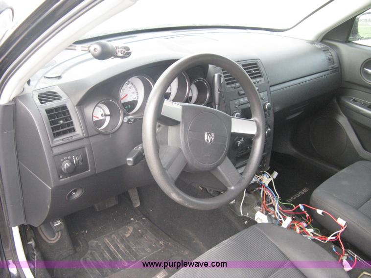 image for item A6325 2009 Dodge Charger police car