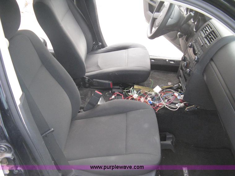 image for item A6325 2009 Dodge Charger police car