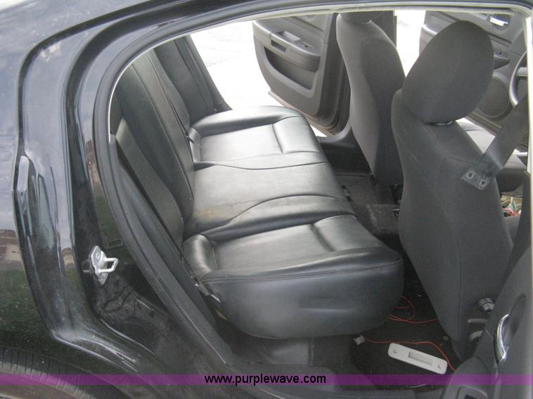 image for item A6325 2009 Dodge Charger police car