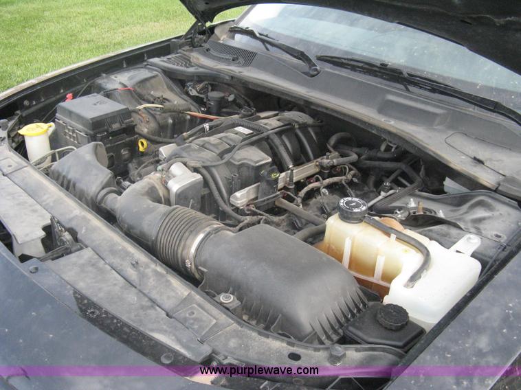 image for item A6325 2009 Dodge Charger police car