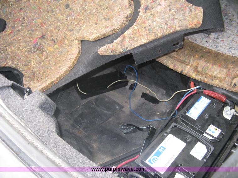 image for item A6325 2009 Dodge Charger police car