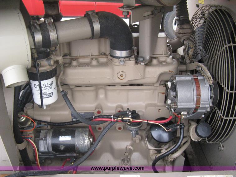 image for item A6326 1998 Leroi 185 mobile compressor