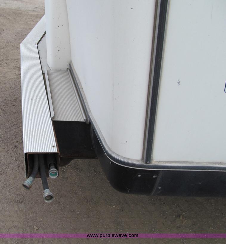 image for item A8300 1989 Holiday Rambler Imperial 31' tandem axle camper