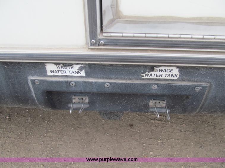 image for item A8300 1989 Holiday Rambler Imperial 31' tandem axle camper