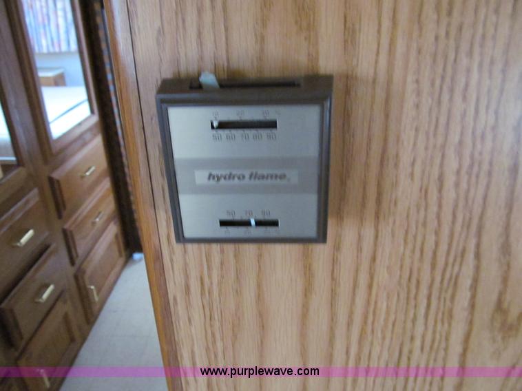 image for item A8300 1989 Holiday Rambler Imperial 31' tandem axle camper