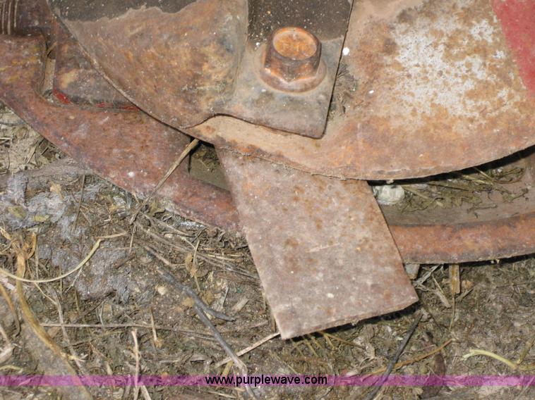 image for item B1213 2000 New Holland 1441 disc mower