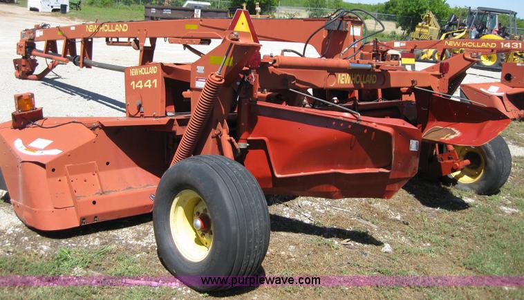 image for item B1213 2000 New Holland 1441 disc mower