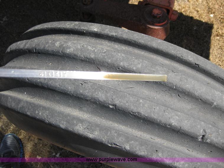 image for item B1214 1978 Case 2290 tractor