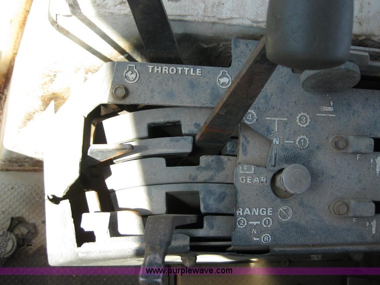 image for item B1214 1978 Case 2290 tractor