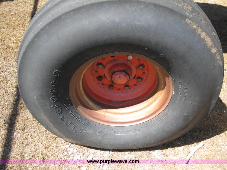 image for item B1214 1978 Case 2290 tractor