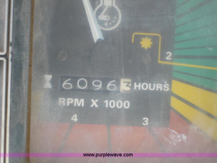 image for item B1214 1978 Case 2290 tractor