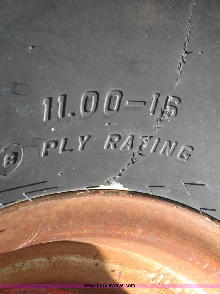 image for item B1214 1978 Case 2290 tractor