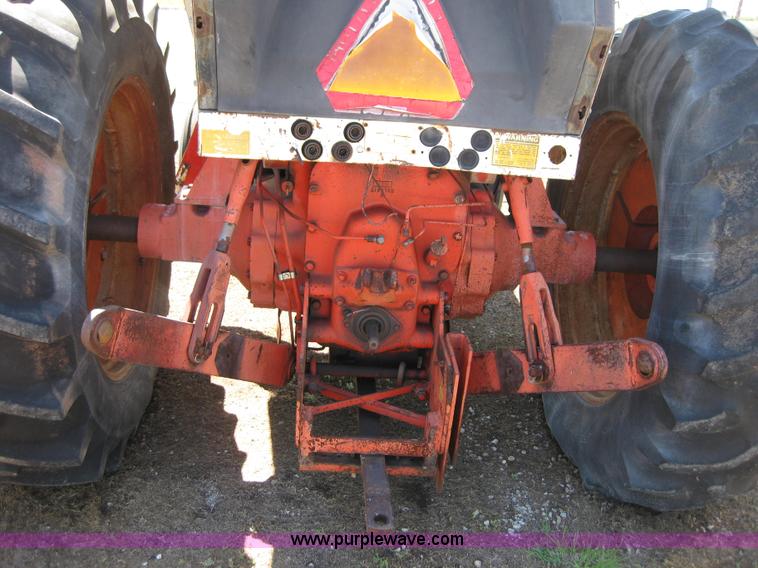 image for item B1214 1978 Case 2290 tractor