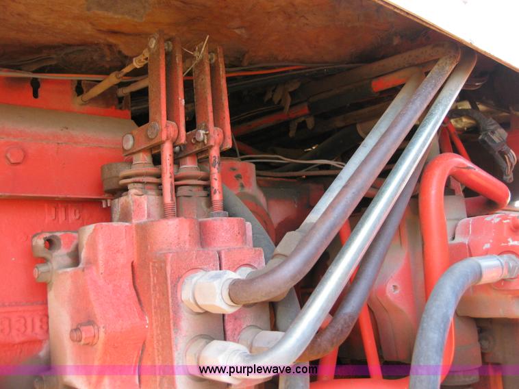 image for item B1214 1978 Case 2290 tractor