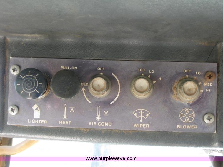 image for item B1214 1978 Case 2290 tractor