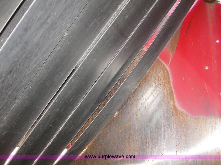 image for item B1215 2005 New Holland BR780 round baler