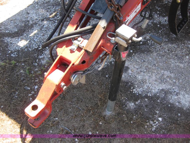 image for item B1215 2005 New Holland BR780 round baler