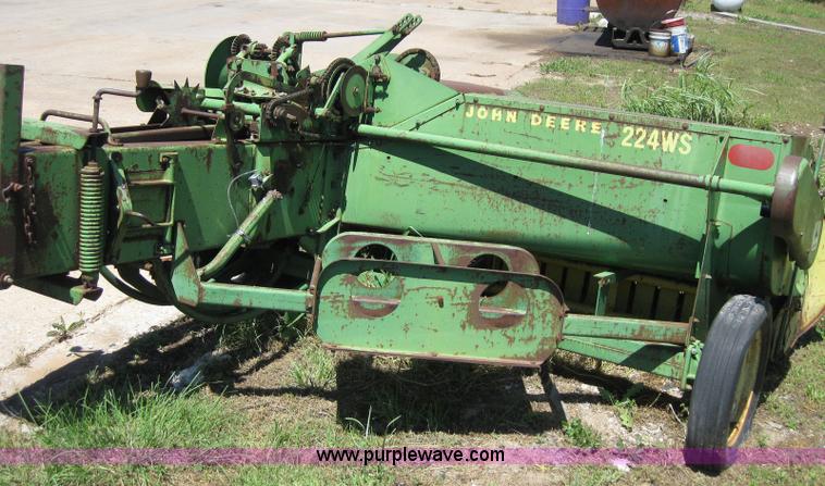 image for item B1217 John Deere 224WS square baler