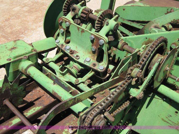 image for item B1217 John Deere 224WS square baler