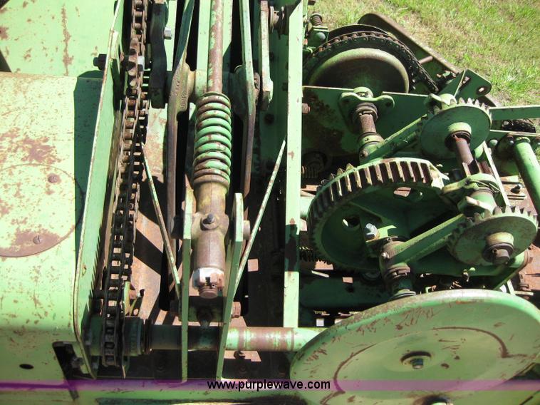image for item B1217 John Deere 224WS square baler