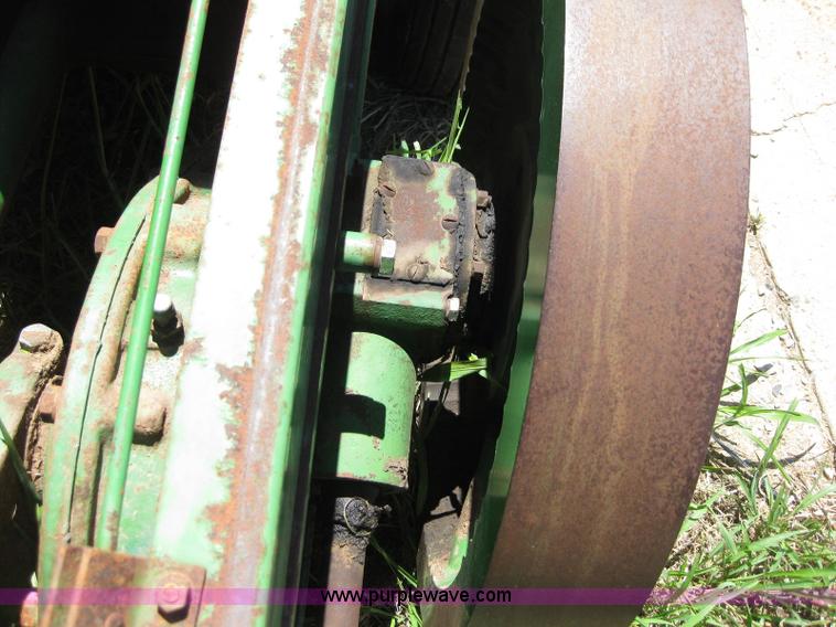 image for item B1217 John Deere 224WS square baler