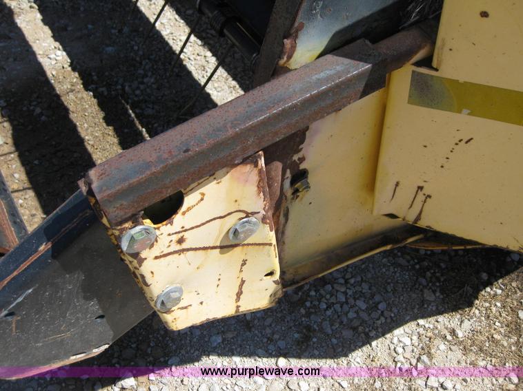 image for item B1225 1996 New Holland 1475 swather