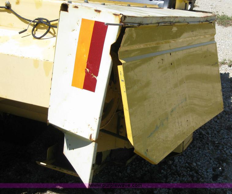 image for item B1225 1996 New Holland 1475 swather